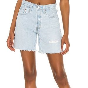 Levi 501 mid thigh shorts